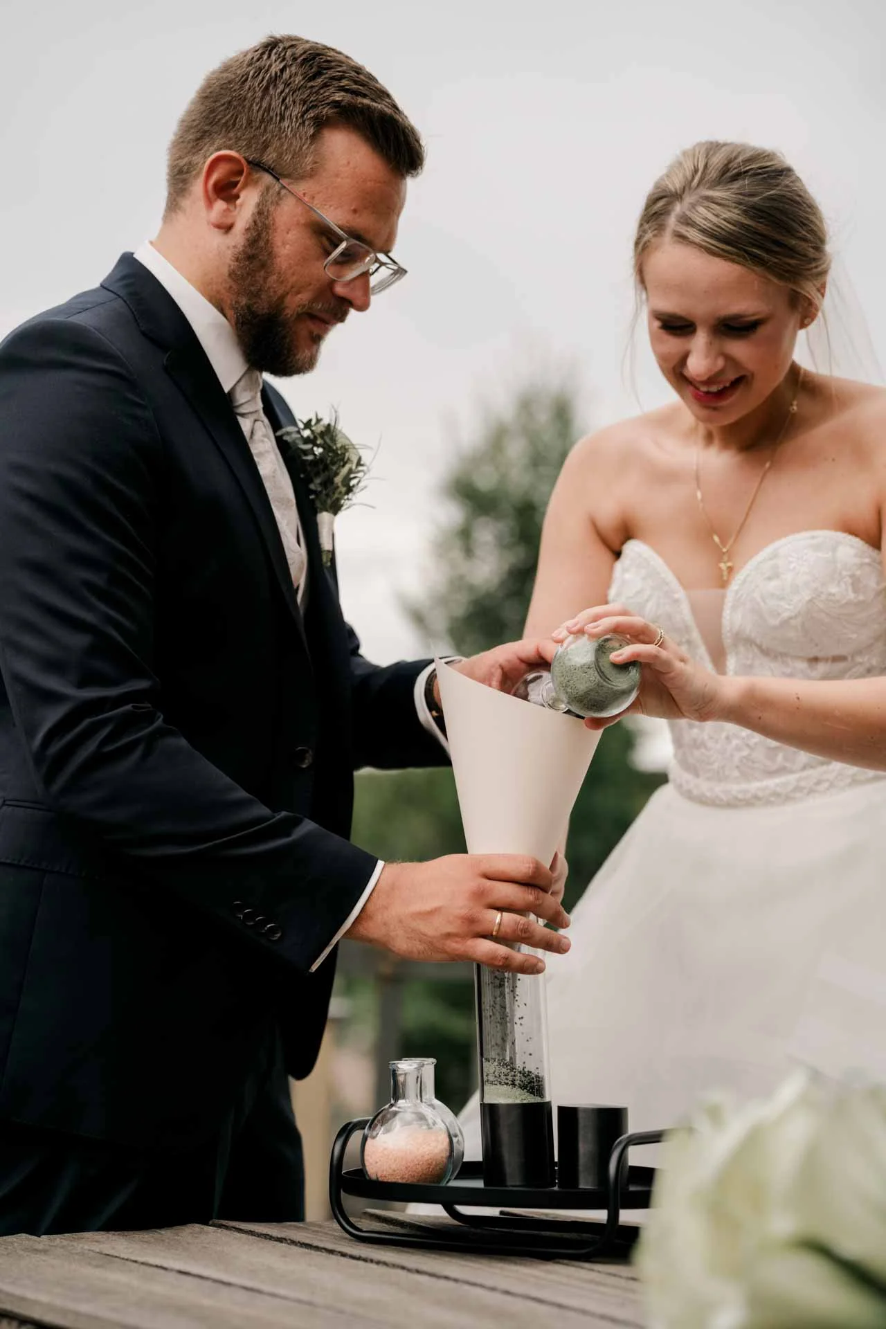 Hochzeit-Brueckenbaron-Brueckenbaron-Freie-Trauung-Hochzeitsfotograf-Gleichgeschlechtliche-Ehe-Hochzeit-Wuerzburg-Bamberg-Nuernberg-Erlangen-Fuerth-Koeln-Berlin-Florian-Knusper_387